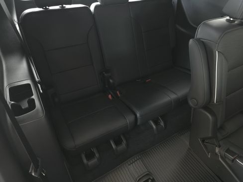 New 2026 Buick Enclave Sport Touring w/ LPO, Floor Liner Package FWD image 40