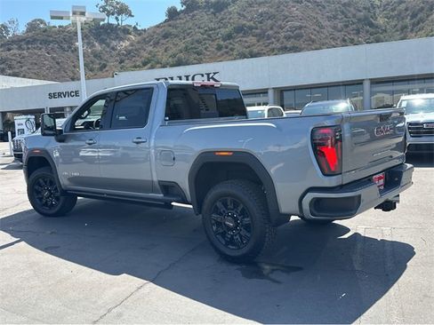 New 2025 GMC Sierra 2500 AT4 w/ AT4 Premium Plus Package image 3