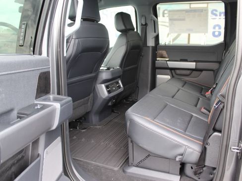 New 2026 Ford F350 Lariat w/ Lariat Premium Package AWD/4WD image 18