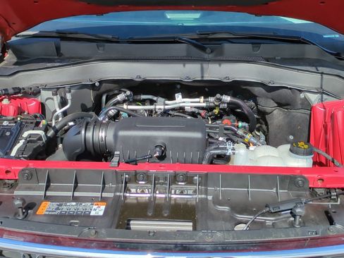 Used 2023 Ford Explorer XLT image 31