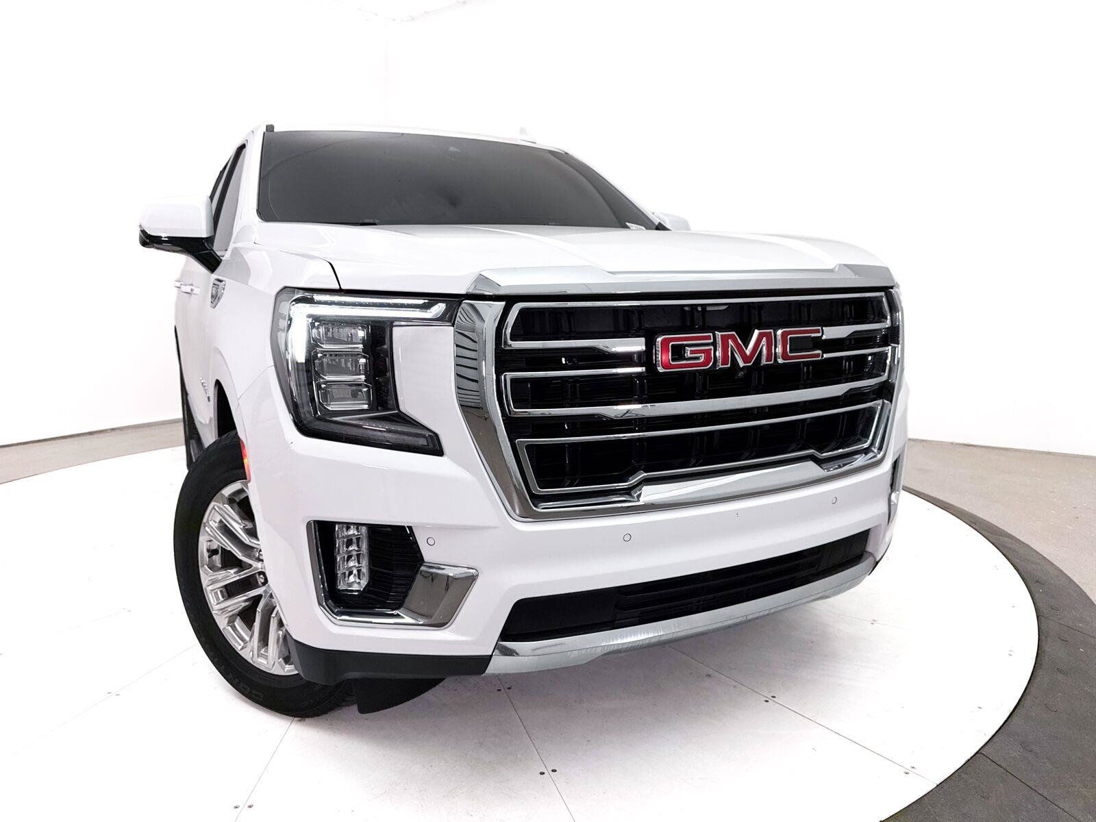 Used 2022 GMC Yukon SLT w/ SLT Premium Package AWD/4WD image 8