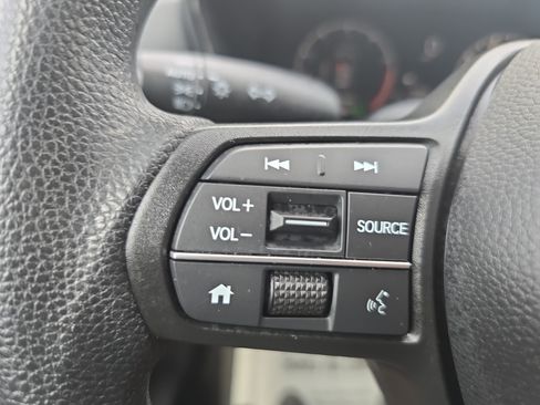Used 2024 Honda CR-V EX image 16