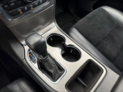 Used 2018 Jeep Grand Cherokee Laredo image 18