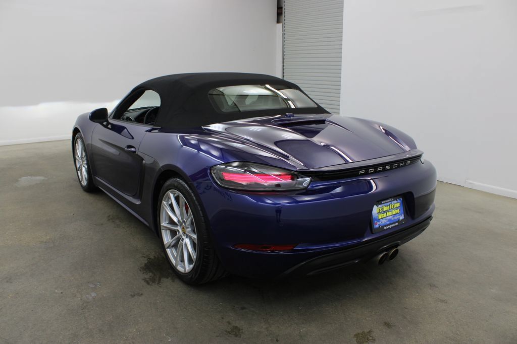 Certified 2022 Porsche 718 Boxster S RWD image 3