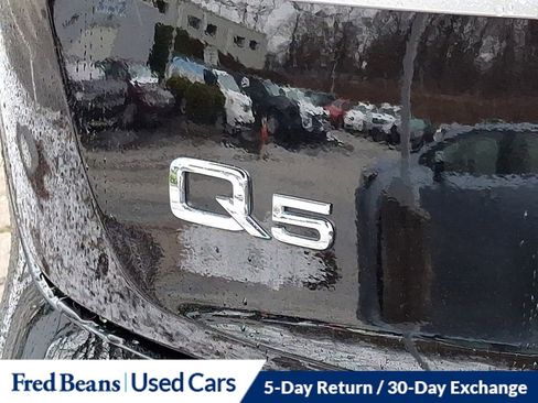Used 2023 Audi Q5 2.0T Premium w/ Convenience Package image 31