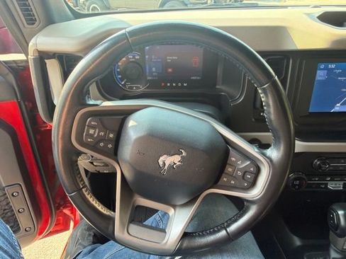 Used 2023 Ford Bronco Wildtrak AWD/4WD image 25