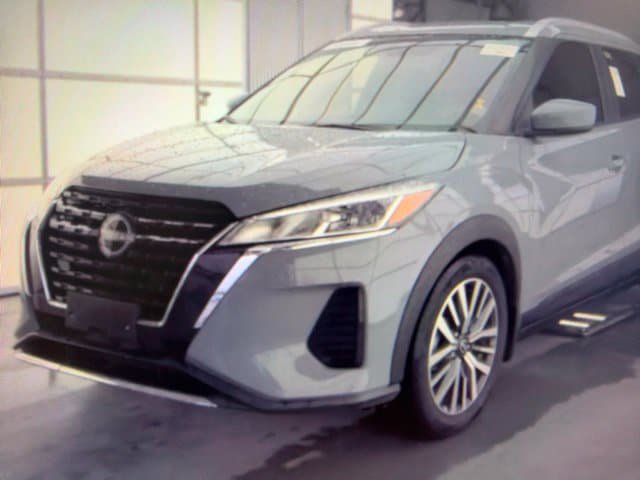 Certified 2024 Nissan Kicks SV FWD image 4