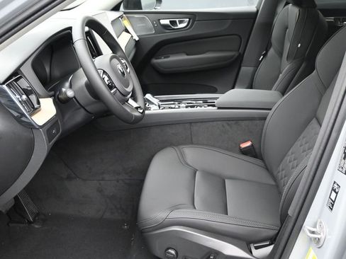 New 2026 Volvo XC60 B5 Plus AWD/4WD image 11