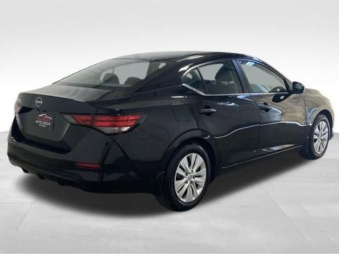 New 2025 Nissan Sentra S image 3
