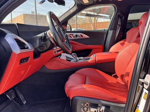 Used 2024 BMW XM image 6