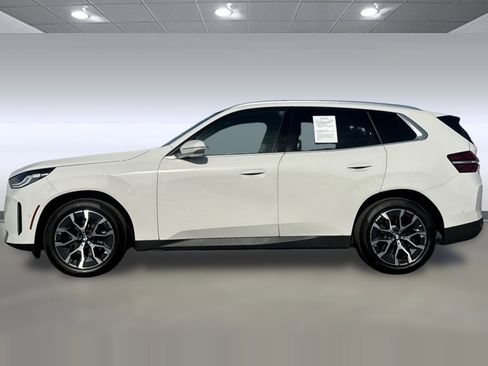 Used 2025 BMW X3 xDrive30i w/ Convenience Package image 2