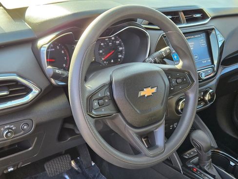 Used 2021 Chevrolet TrailBlazer LT w/ Convenience Package AWD/4WD image 18