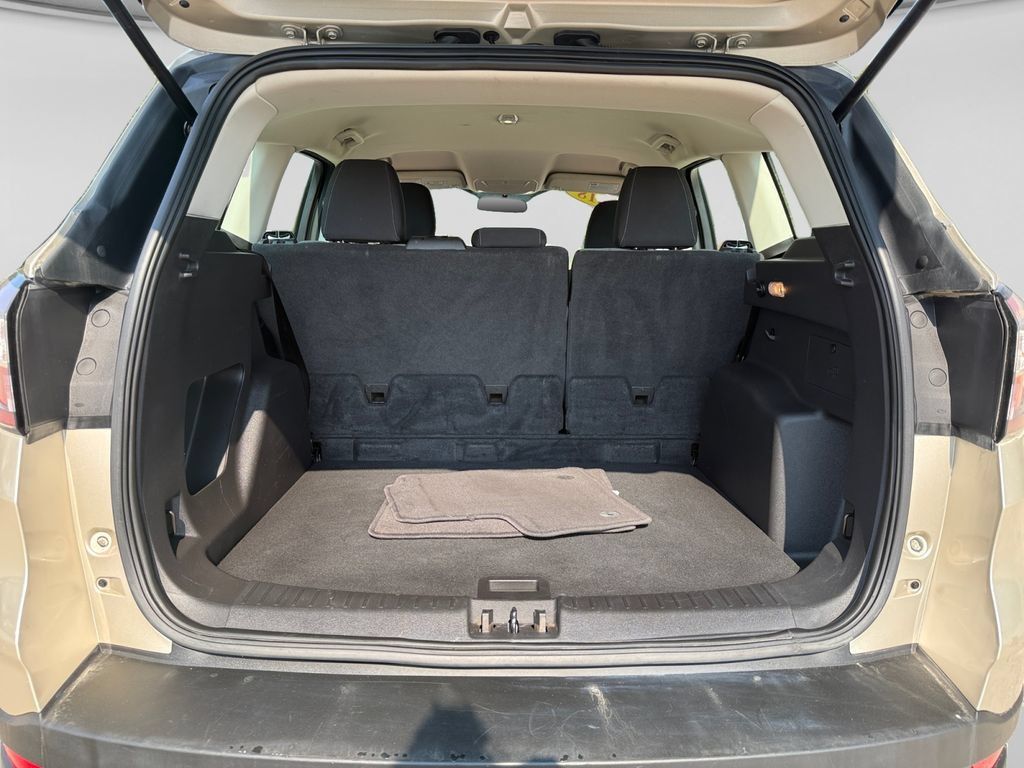Used 2018 Ford Escape S FWD image 40
