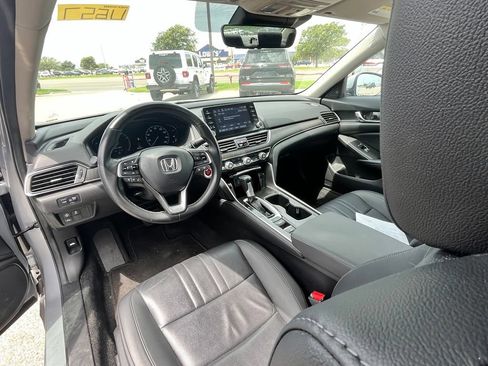 Used 2021 Honda Accord EX-L image 8