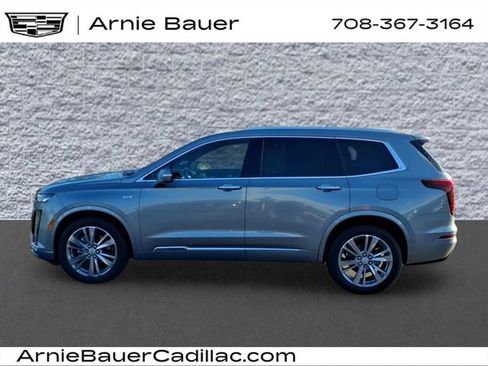 Used 2024 Cadillac XT6 Premium Luxury AWD/4WD image 9