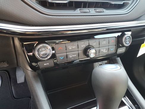 New 2026 Jeep Compass Limited AWD/4WD image 14