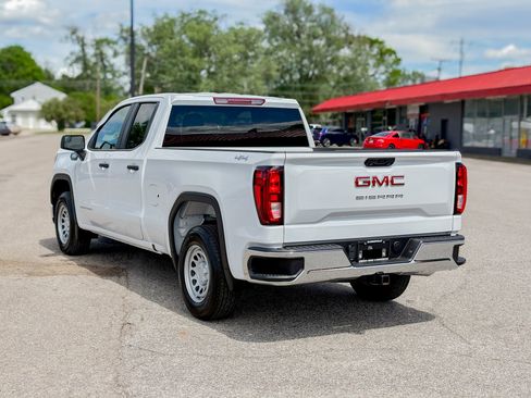 Used 2025 GMC Sierra 1500 Pro w/ Pro Value Package AWD/4WD image 12