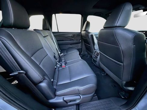 Certified 2023 Honda Passport EX-L image 28