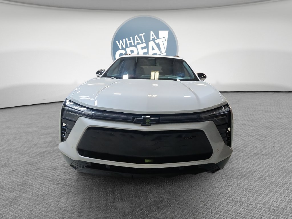 Used 2025 Chevrolet Blazer EV RS w/ Super Cruise Package AWD/4WD image 11