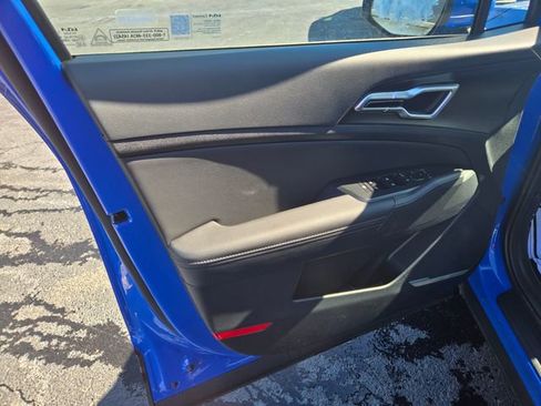 New 2026 Kia Sportage EX image 21