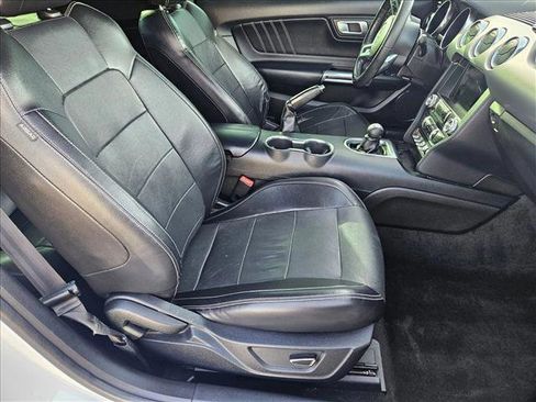 Used 2018 Ford Mustang GT Premium image 17