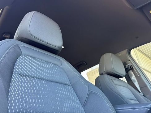 New 2027 Chevrolet Equinox LT FWD image 25
