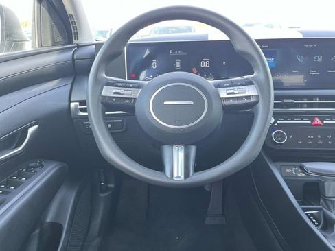 Certified 2025 Hyundai Tucson SEL image 14