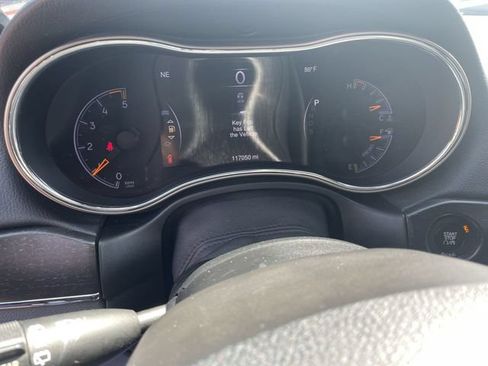 Used 2015 Jeep Grand Cherokee Limited RWD image 12
