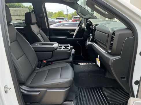 New 2026 Chevrolet Silverado 3500 LT AWD/4WD image 25