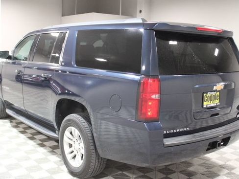 Used 2017 Chevrolet Suburban LT AWD/4WD image 7