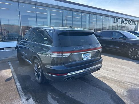 Used 2021 Lincoln Aviator Reserve w/ Equipment Group 202A image 7