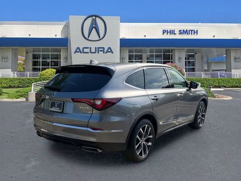 Certified 2024 Acura MDX FWD w/ Technology Package image 5