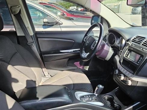 Used 2016 Dodge Journey SXT AWD/4WD image 3