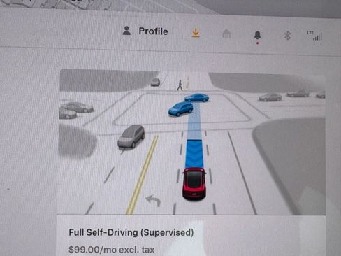 Used 2024 Tesla Model Y Long Range AWD/4WD image 18