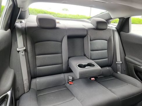 Used 2024 Chevrolet Malibu LT FWD image 31