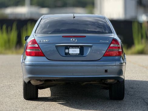 Used 2004 Mercedes-Benz E 500 4MATIC Sedan image 4