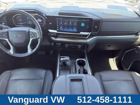 Used 2022 Chevrolet Silverado 1500 RST AWD/4WD image 27
