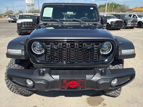 Used 2024 Jeep Wrangler Willys image 14