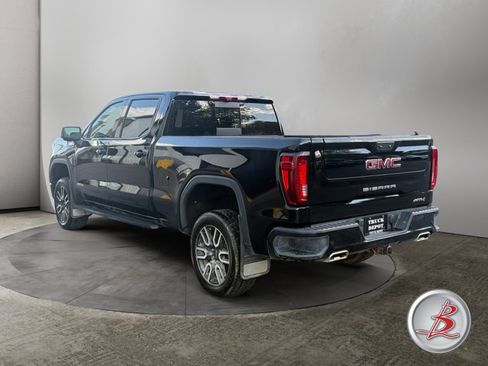 Used 2022 GMC Sierra 1500 AT4 w/ AT4 Premium Package AWD/4WD image 5