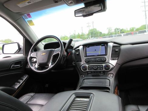 Certified 2019 Chevrolet Tahoe Premier AWD/4WD image 30