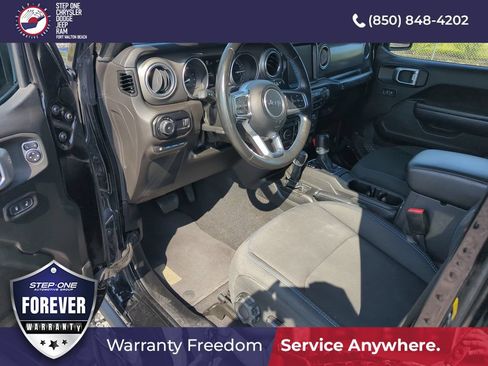 Used 2023 Jeep Wrangler Unlimited Rubicon 4xe w/ Safety Group AWD/4WD image 10