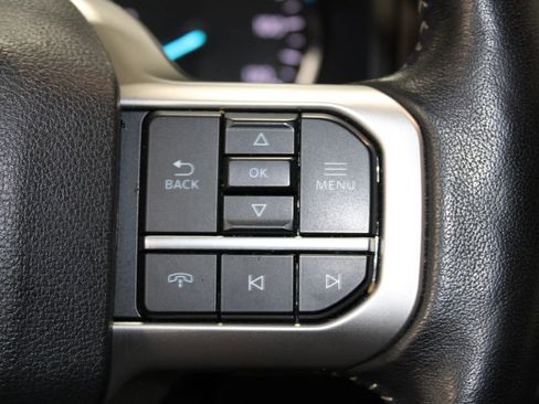 Used 2024 Ford Expedition Max XLT image 36