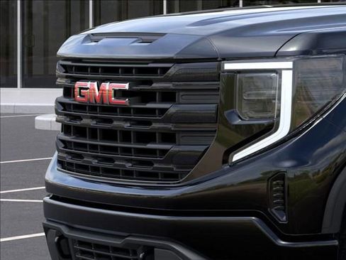 New 2026 GMC Sierra 1500 Elevation AWD/4WD image 13