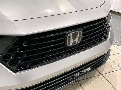Used 2024 Honda Accord EX image 30