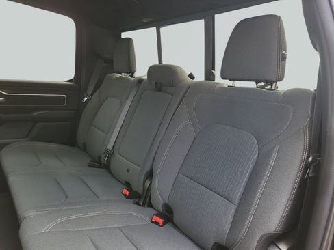 Used 2024 RAM 1500 Big Horn RWD image 28