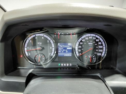 Used 2012 RAM 1500 Big Horn w/ Remote Start & Security Group image 29