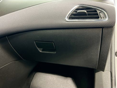 Used 2018 Chevrolet Cruze LT w/ Redline Edition FWD image 33