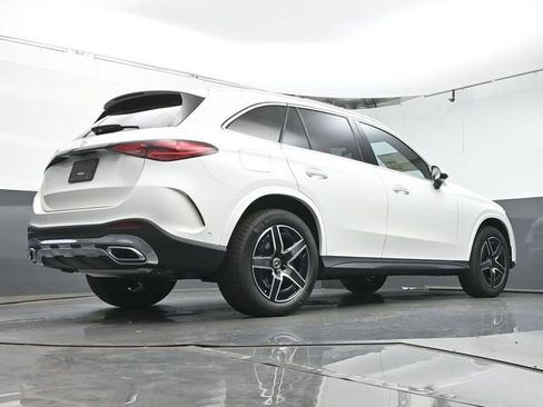 Used 2026 Mercedes-Benz GLC 300 image 38