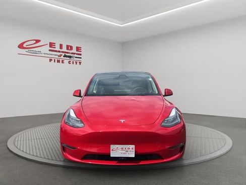 Used 2023 Tesla Model Y Long Range AWD/4WD image 11