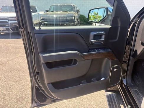 Used 2018 GMC Sierra 1500 Denali w/ Denali Ultimate Package AWD/4WD image 11